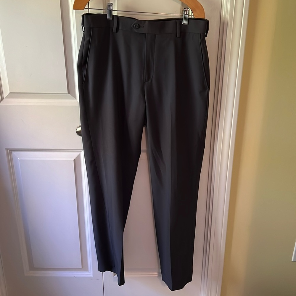 Men’s Dark Gray Covington Dress Pants